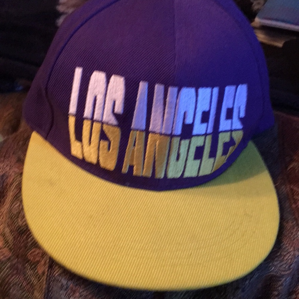 Los Angeles cap - Picture 1 of 2